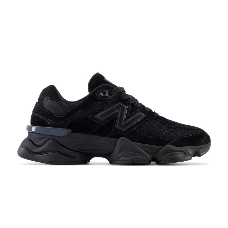 9060 Triple Black